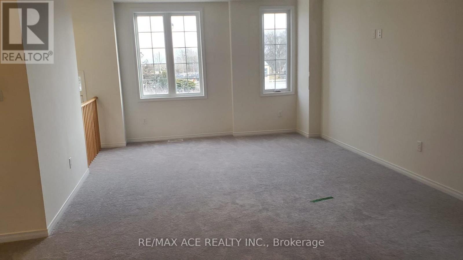 334 Britannia Avenue, Oshawa (Windfields), Ontario  L1L 0L8 - Photo 8 - E12498202