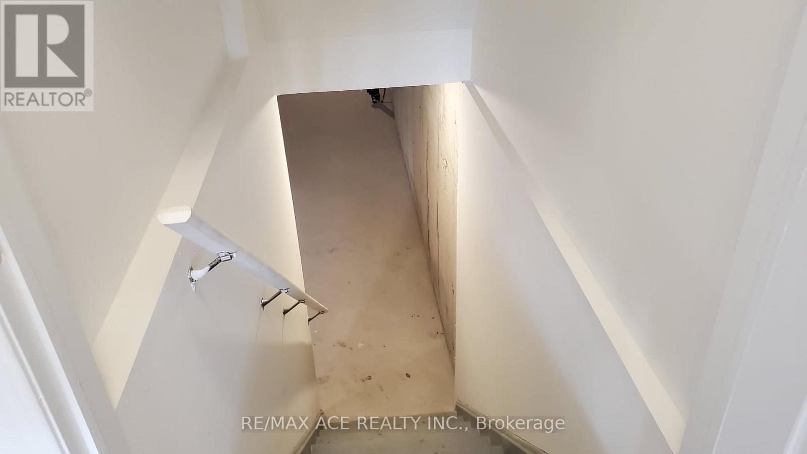 334 Britannia Avenue, Oshawa (Windfields), Ontario  L1L 0L8 - Photo 9 - E12498202