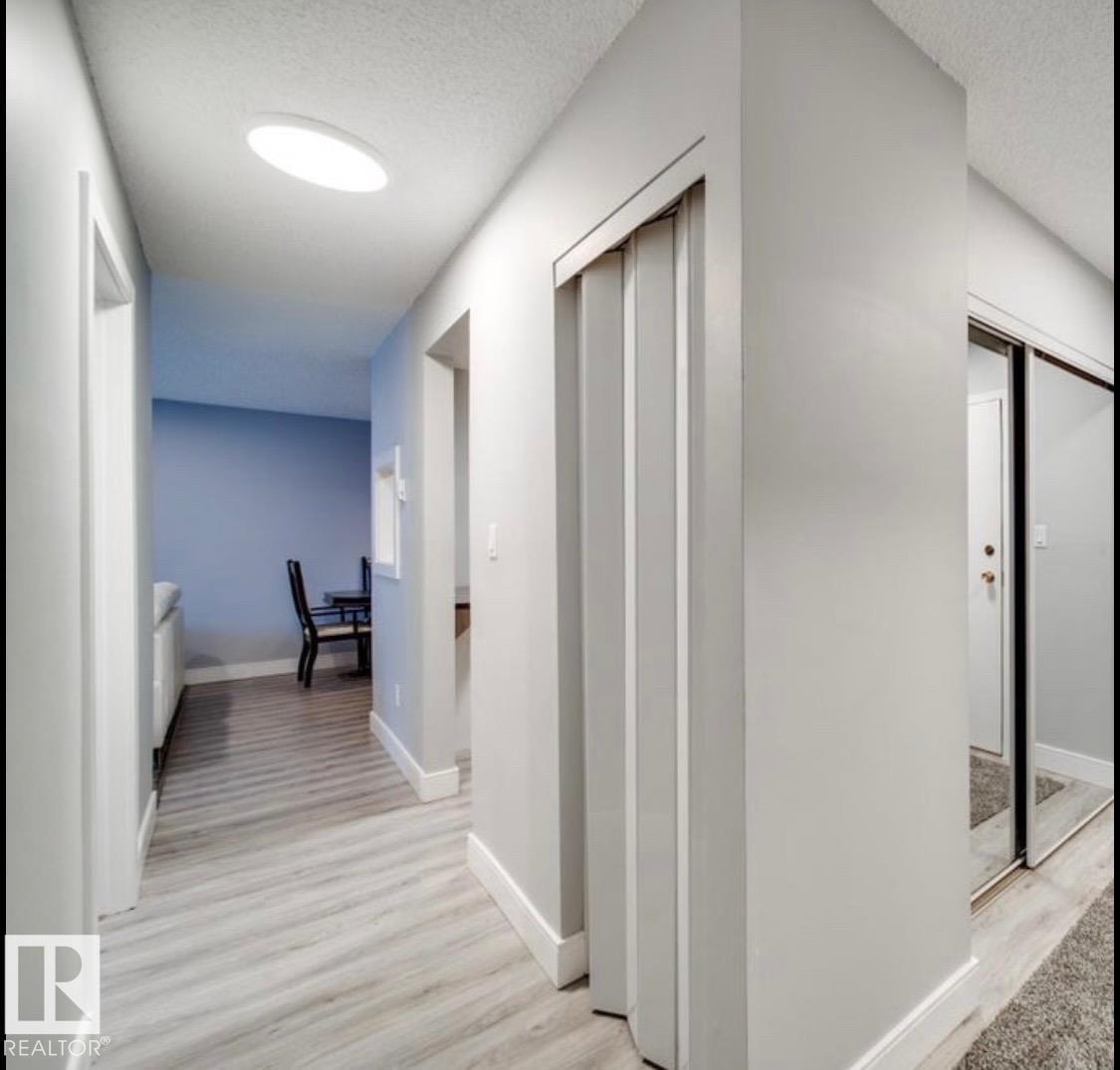 #301 4810 Mill Woods S Nw, Edmonton, Alberta  T6L 5N9 - Photo 4 - E4452320