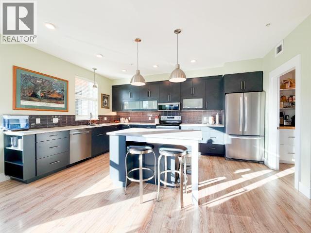 204-210 HAWKINS STREET, Whitehorse, Yukon