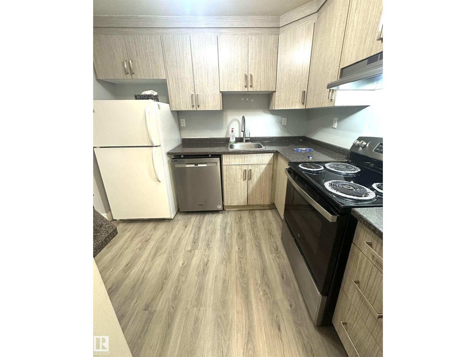 #301 4810 Mill Woods S Nw, Edmonton, Alberta  T6L 5N9 - Photo 11 - E4452320