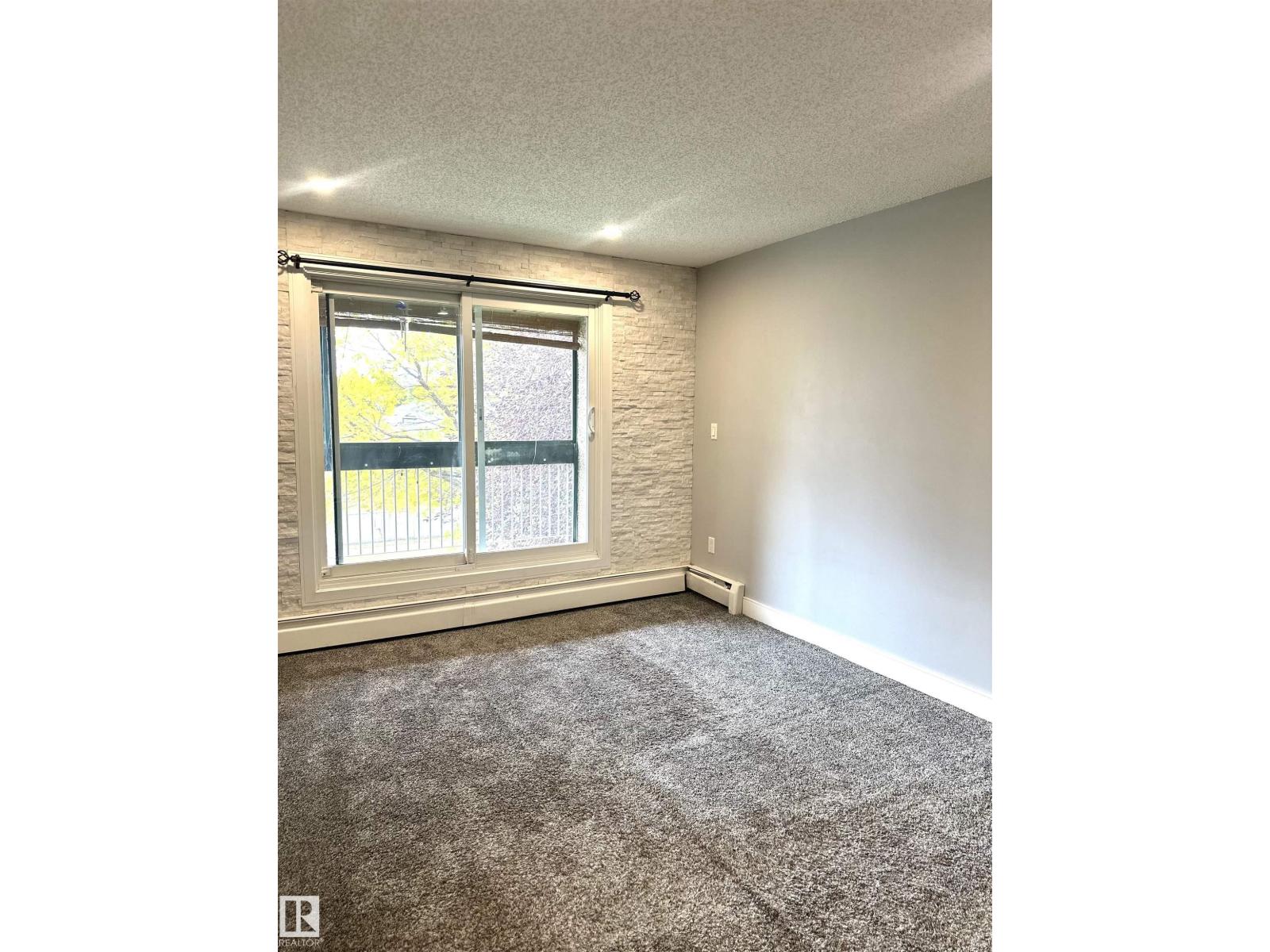 #301 4810 Mill Woods S Nw, Edmonton, Alberta  T6L 5N9 - Photo 2 - E4452320