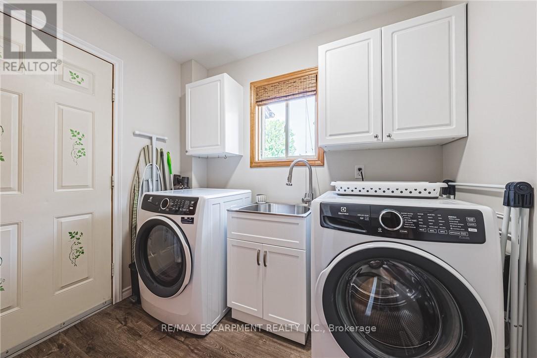 185 Comfort Court, Hamilton (Allison), Ontario  L0R 1W0 - Photo 18 - X12498196