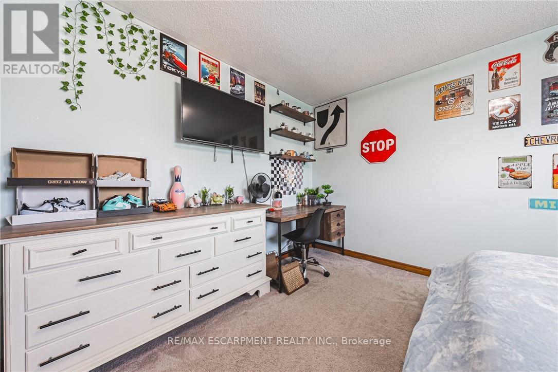 185 Comfort Court, Hamilton (Allison), Ontario  L0R 1W0 - Photo 22 - X12498196