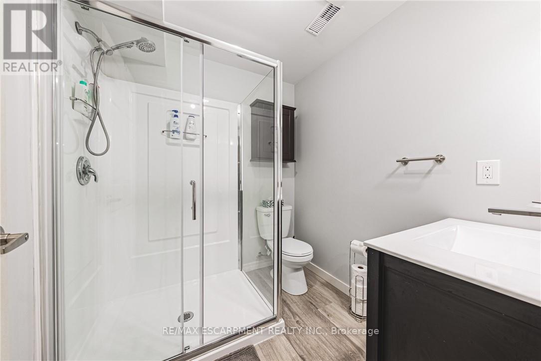 185 Comfort Court, Hamilton (Allison), Ontario  L0R 1W0 - Photo 31 - X12498196