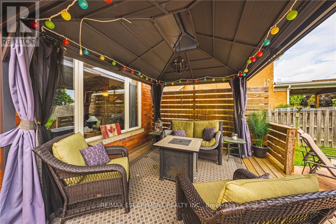 185 Comfort Court, Hamilton (Allison), Ontario  L0R 1W0 - Photo 38 - X12498196