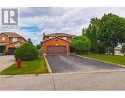 185 COMFORT COURT, Hamilton, Ontario