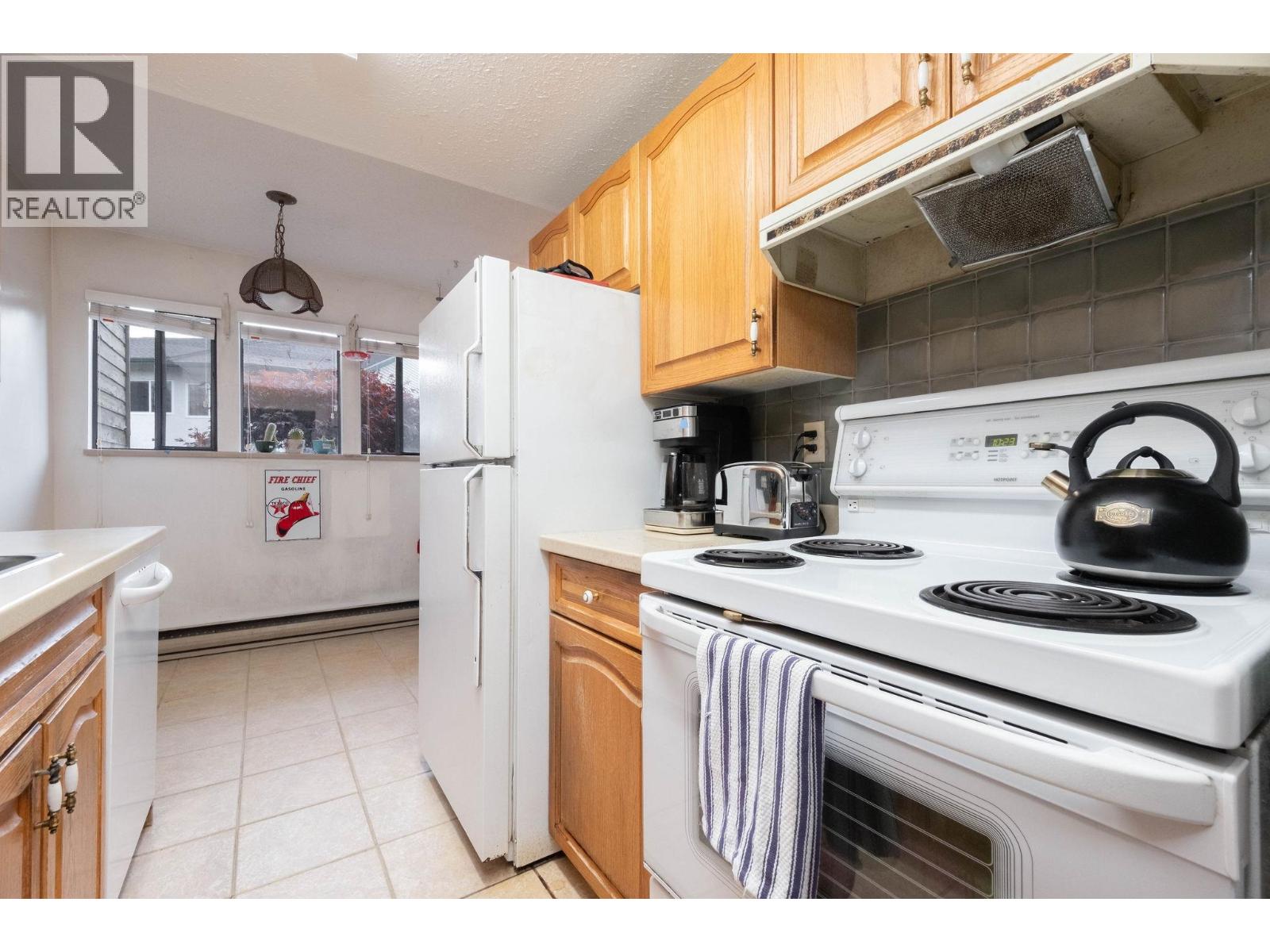 14 251 W 14th Street, North Vancouver, British Columbia  V7M 1P4 - Photo 10 - R3063790