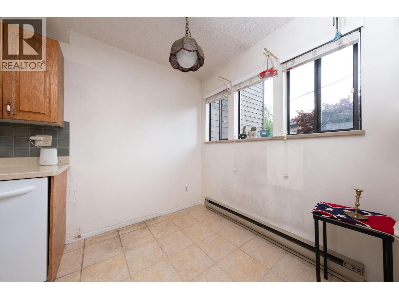 14 251 W 14th Street, North Vancouver, British Columbia  V7M 1P4 - Photo 11 - R3063790