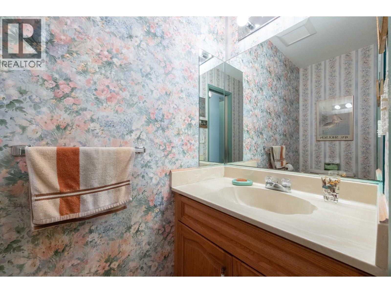 14 251 W 14th Street, North Vancouver, British Columbia  V7M 1P4 - Photo 12 - R3063790