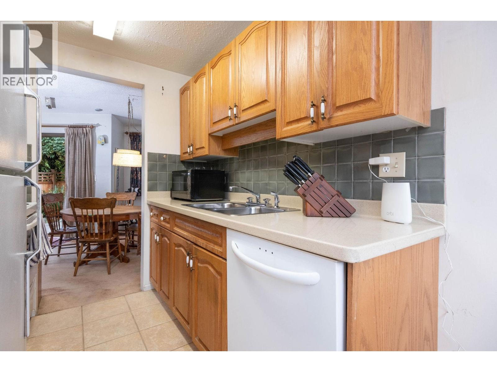 14 251 W 14th Street, North Vancouver, British Columbia  V7M 1P4 - Photo 8 - R3063790