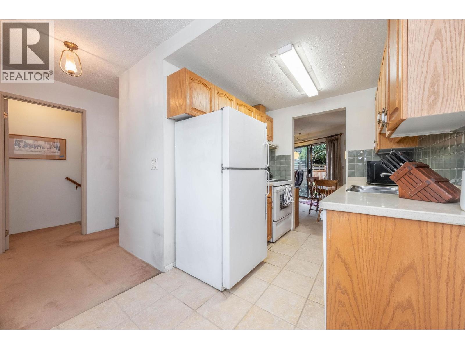 14 251 W 14th Street, North Vancouver, British Columbia  V7M 1P4 - Photo 9 - R3063790