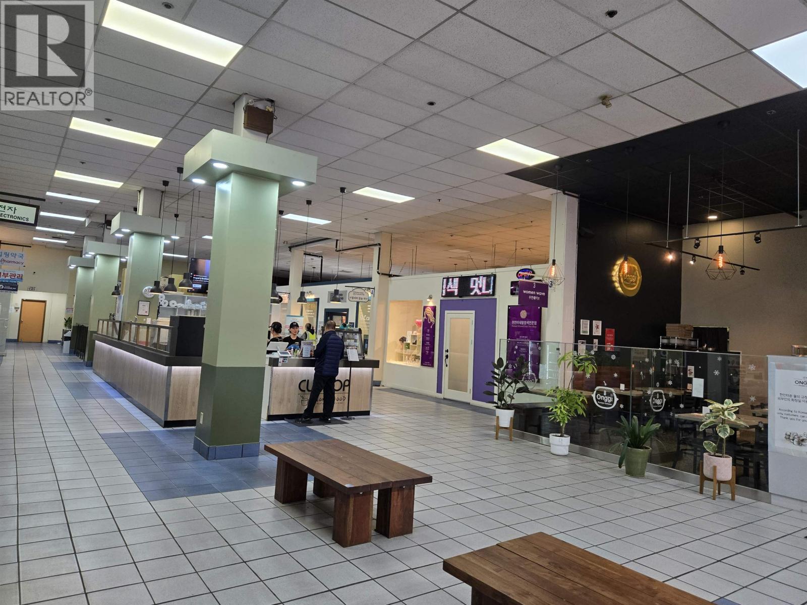 103 3-4501 North Road, Burnaby, British Columbia  V3N 4R7 - Photo 11 - C8073521