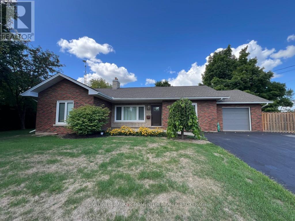 3834 Victoria Avenue, Lincoln, Ontario  L0R 2C0 - Photo 2 - X12494752