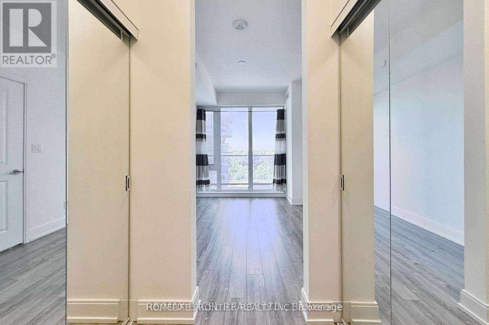 606 - 9600 Yonge Street, Richmond Hill, Ontario  L4C 0X3 - Photo 26 - N12498138