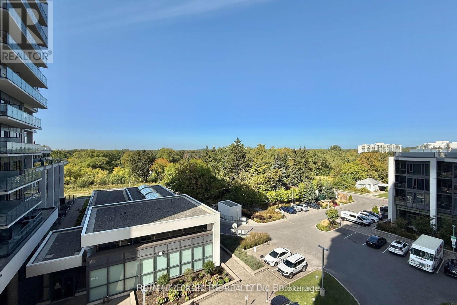 606 - 9600 Yonge Street, Richmond Hill, Ontario  L4C 0X3 - Photo 31 - N12498138