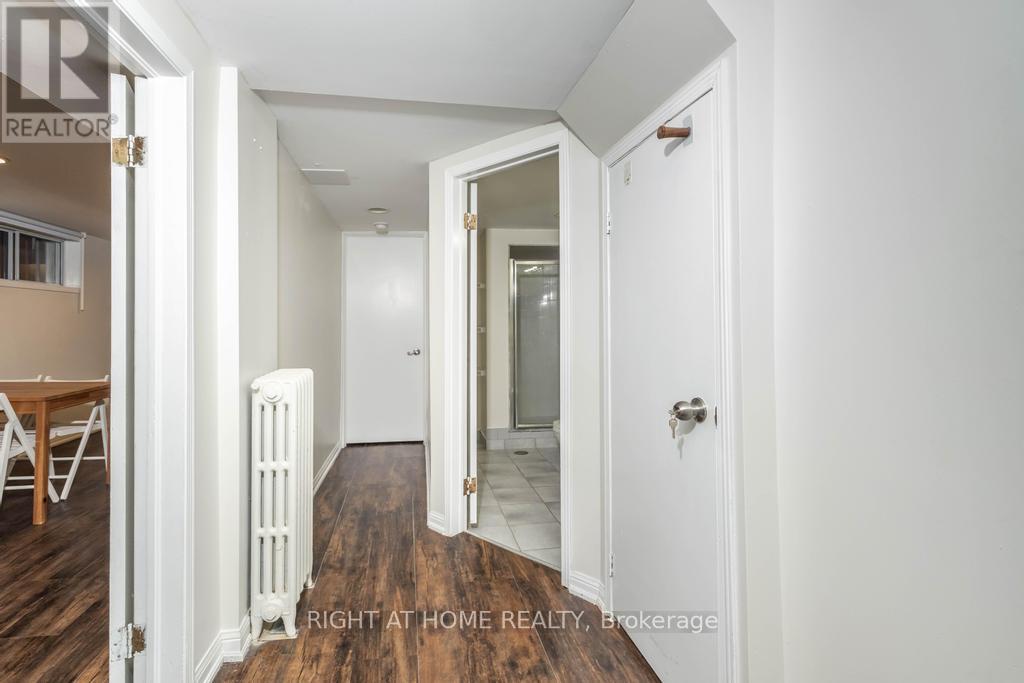 Lower - 494 Northcliffe Boulevard, Toronto, Ontario  M6E 3L5 - Photo 12 - C12498244