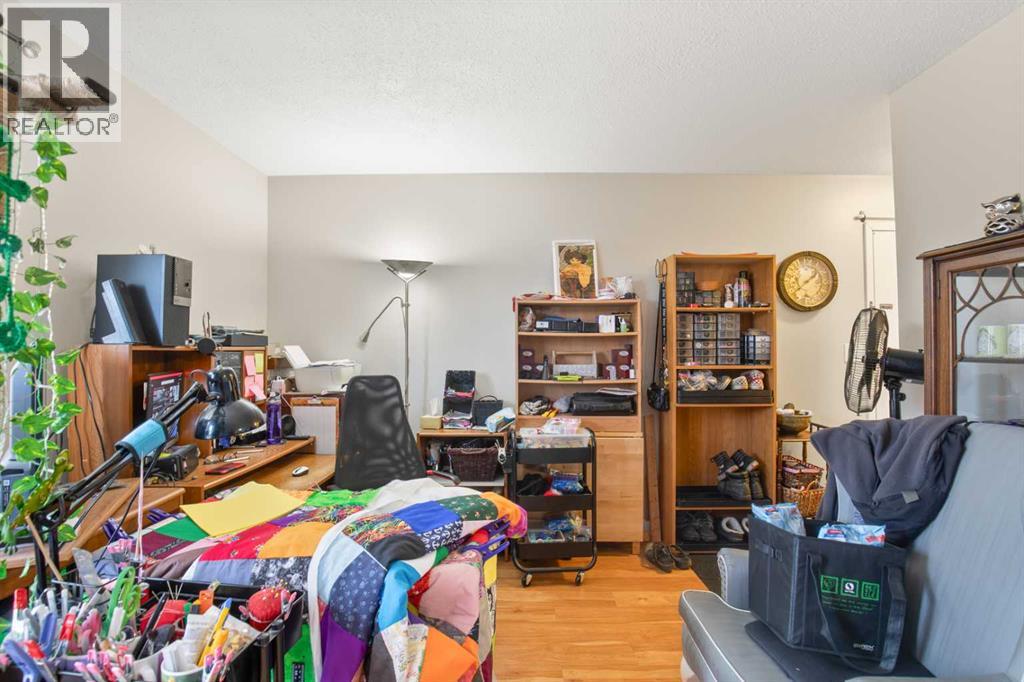 5904 51 Avenue, Red Deer, Alberta  T4N 4H9 - Photo 14 - A2268099