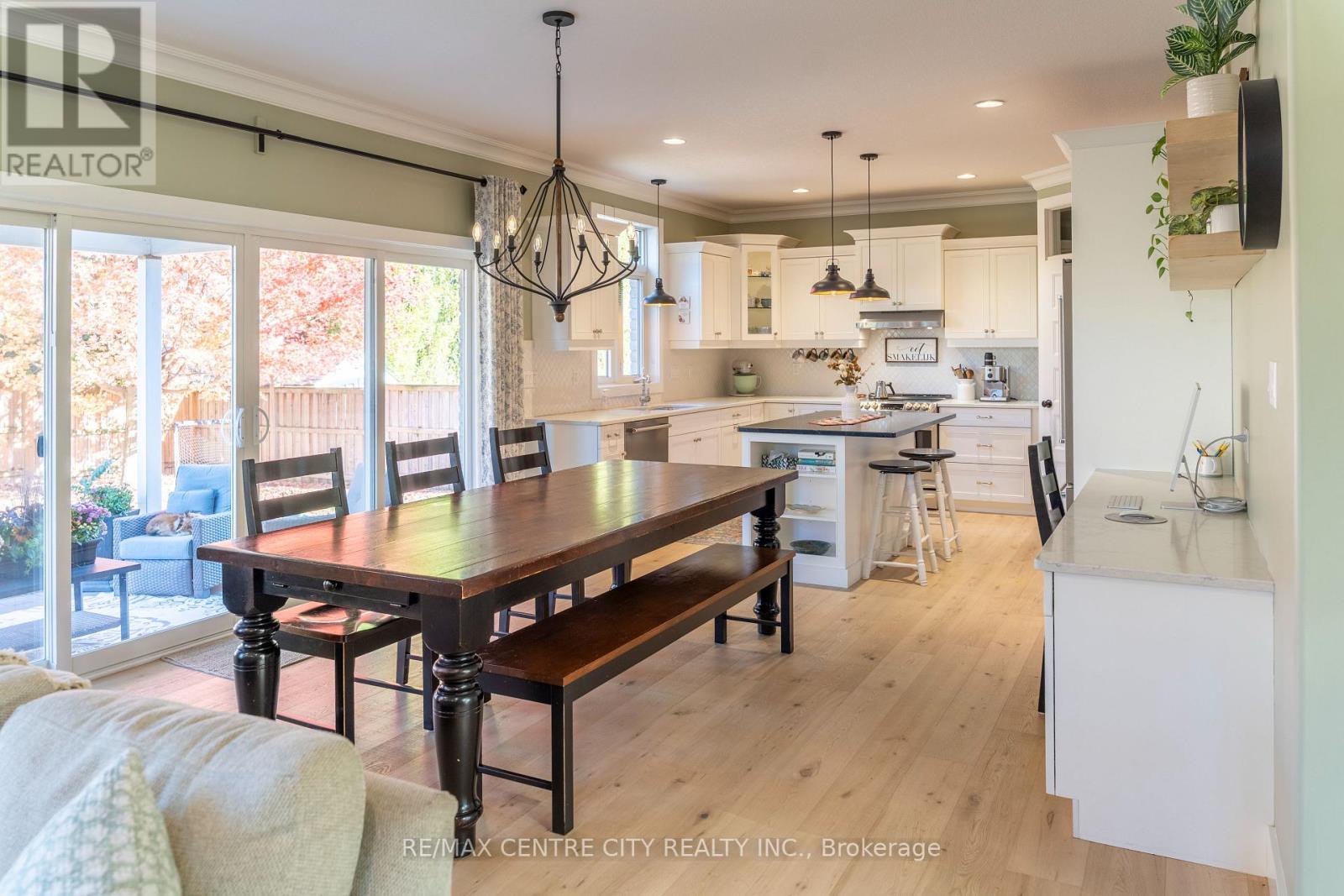 56 Caverhill Crescent, Middlesex Centre, Ontario  N0L 1R0 - Photo 14 - X12498266