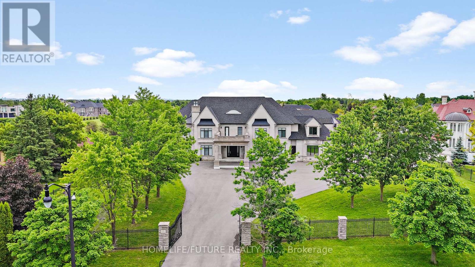 6 Moonlight Place, Brampton (Toronto Gore Rural Estate), Ontario  L6P 0G8 - Photo 1 - W12498250