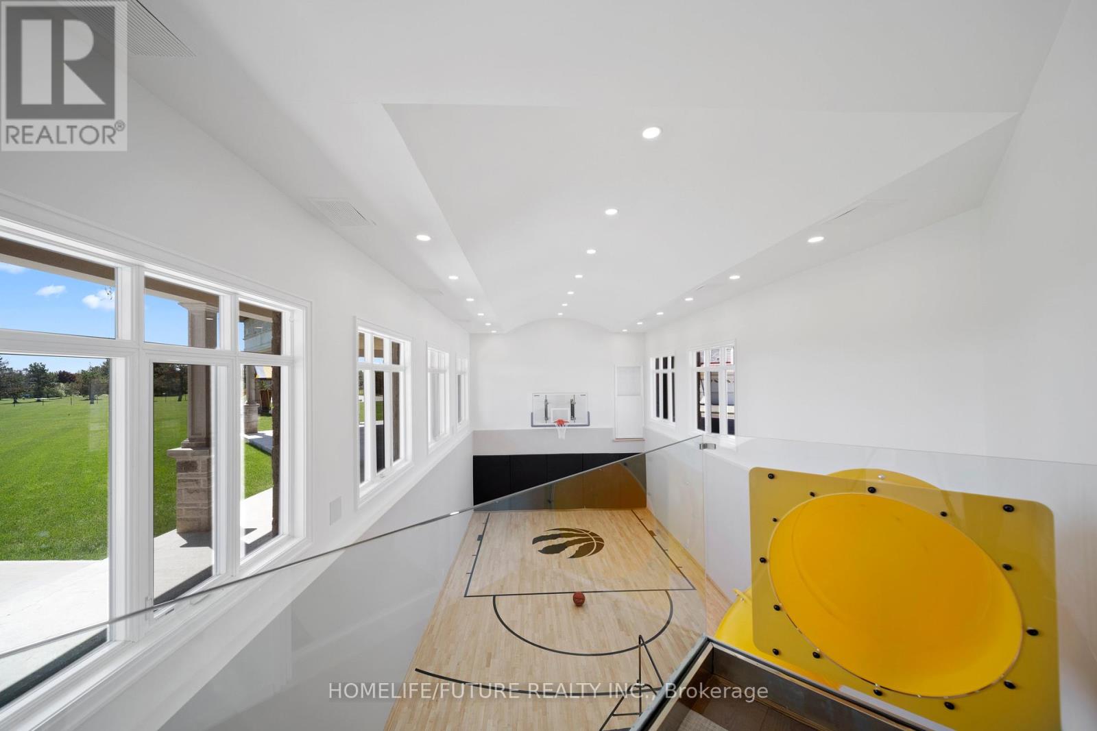 6 Moonlight Place, Brampton (Toronto Gore Rural Estate), Ontario  L6P 0G8 - Photo 15 - W12498250