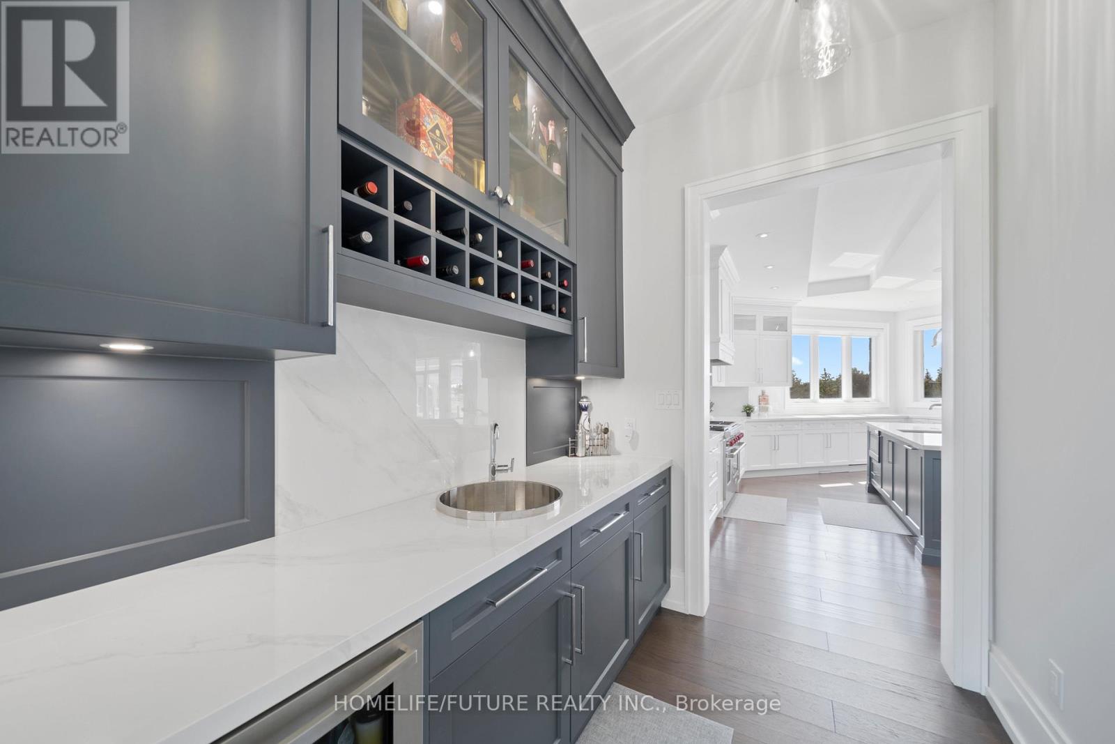 6 Moonlight Place, Brampton (Toronto Gore Rural Estate), Ontario  L6P 0G8 - Photo 6 - W12498250