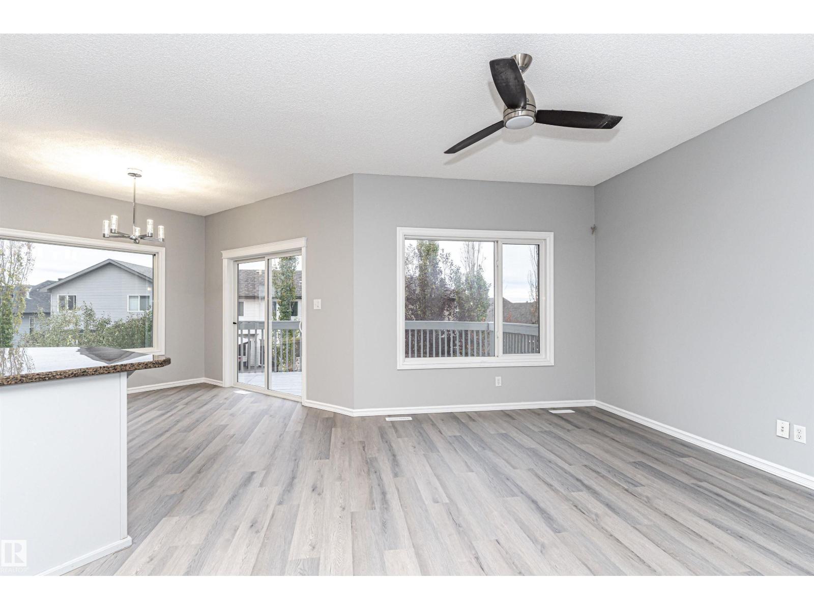 424 Crimson Dr, Sherwood Park, Alberta  T8H 0H2 - Photo 10 - E4464322