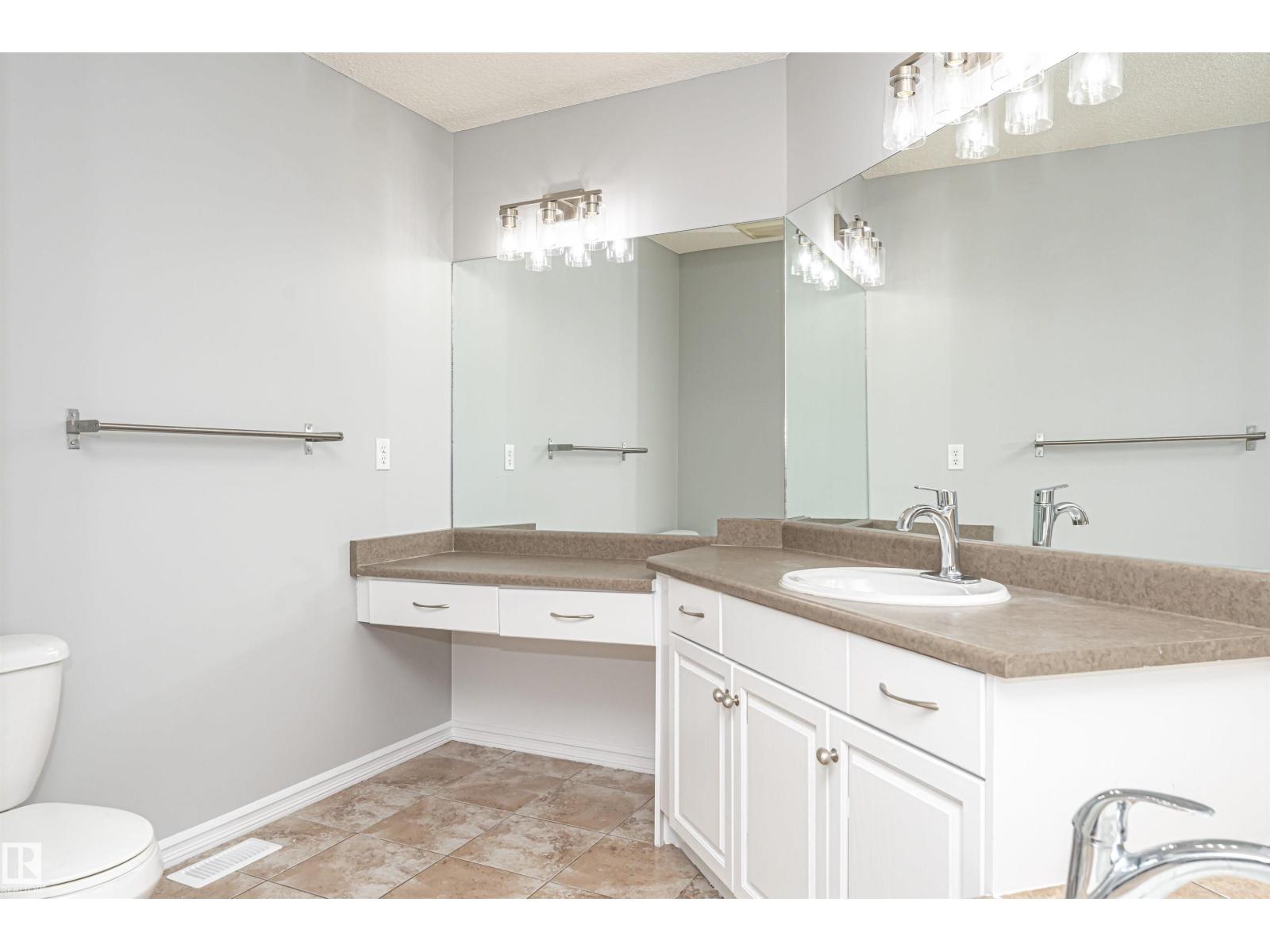 424 Crimson Dr, Sherwood Park, Alberta  T8H 0H2 - Photo 52 - E4464322