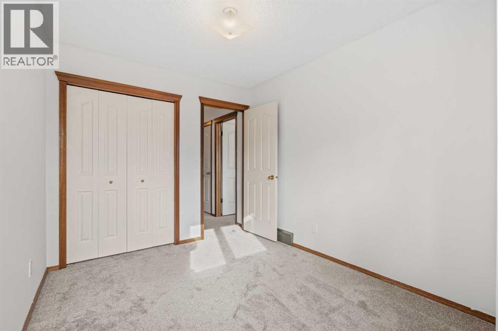 667 Macewan Drive Nw, Calgary, Alberta  T3K 3R3 - Photo 20 - A2267646