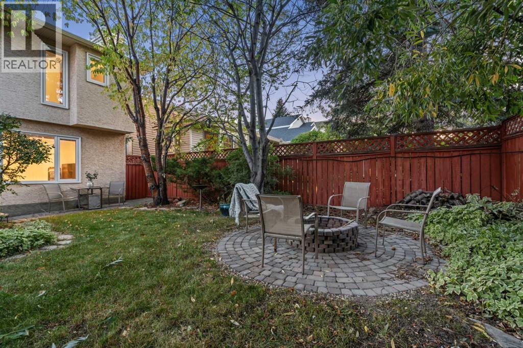 667 Macewan Drive Nw, Calgary, Alberta  T3K 3R3 - Photo 2 - A2267646