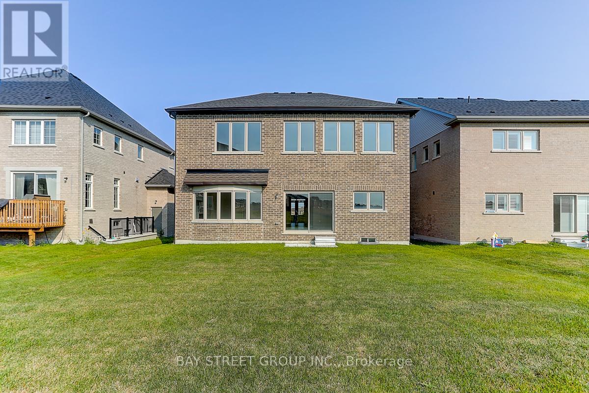 1580 Sharpe Street, Innisfil, Ontario  L9S 0R3 - Photo 15 - N12311528