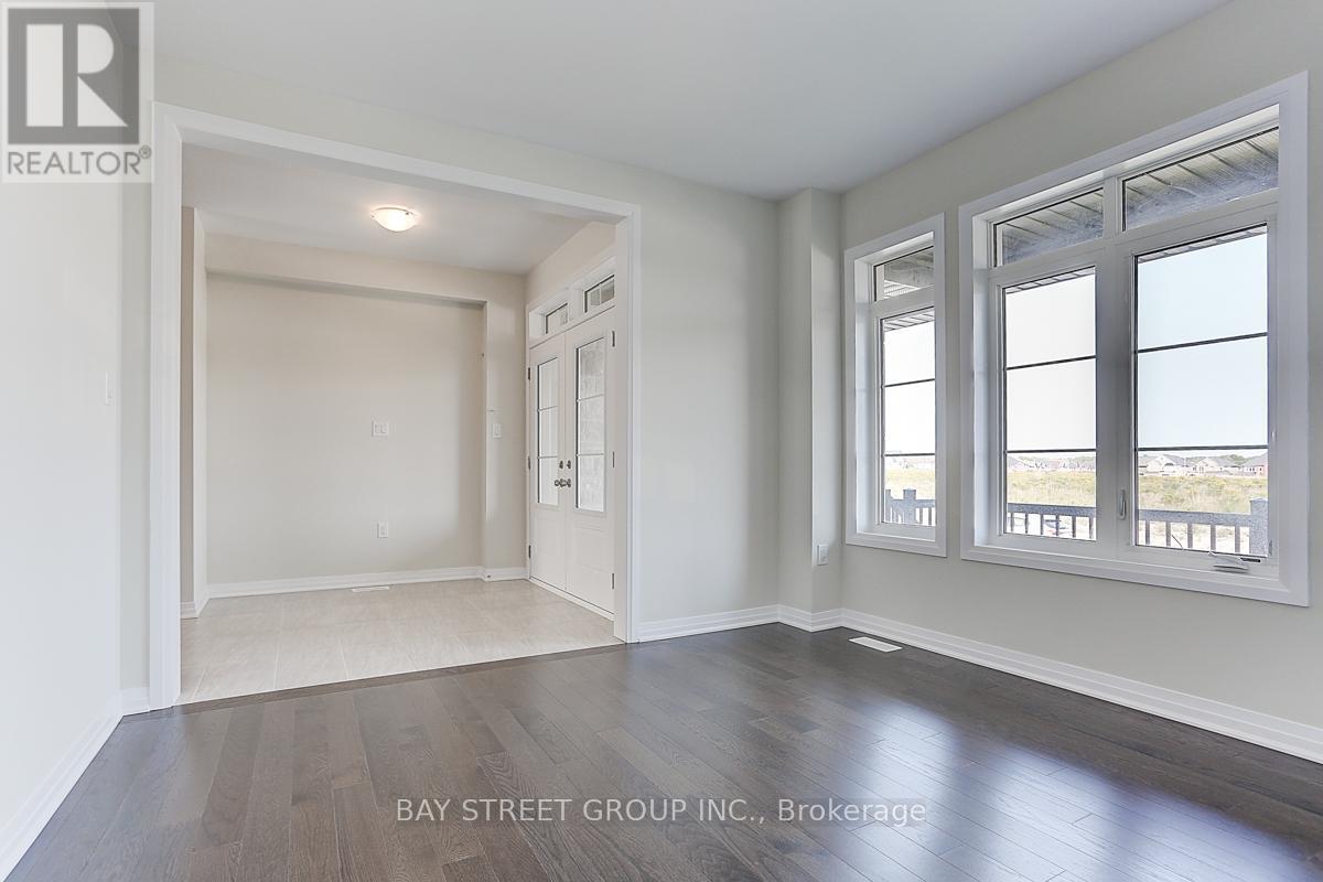 1580 Sharpe Street, Innisfil, Ontario  L9S 0R3 - Photo 3 - N12311528