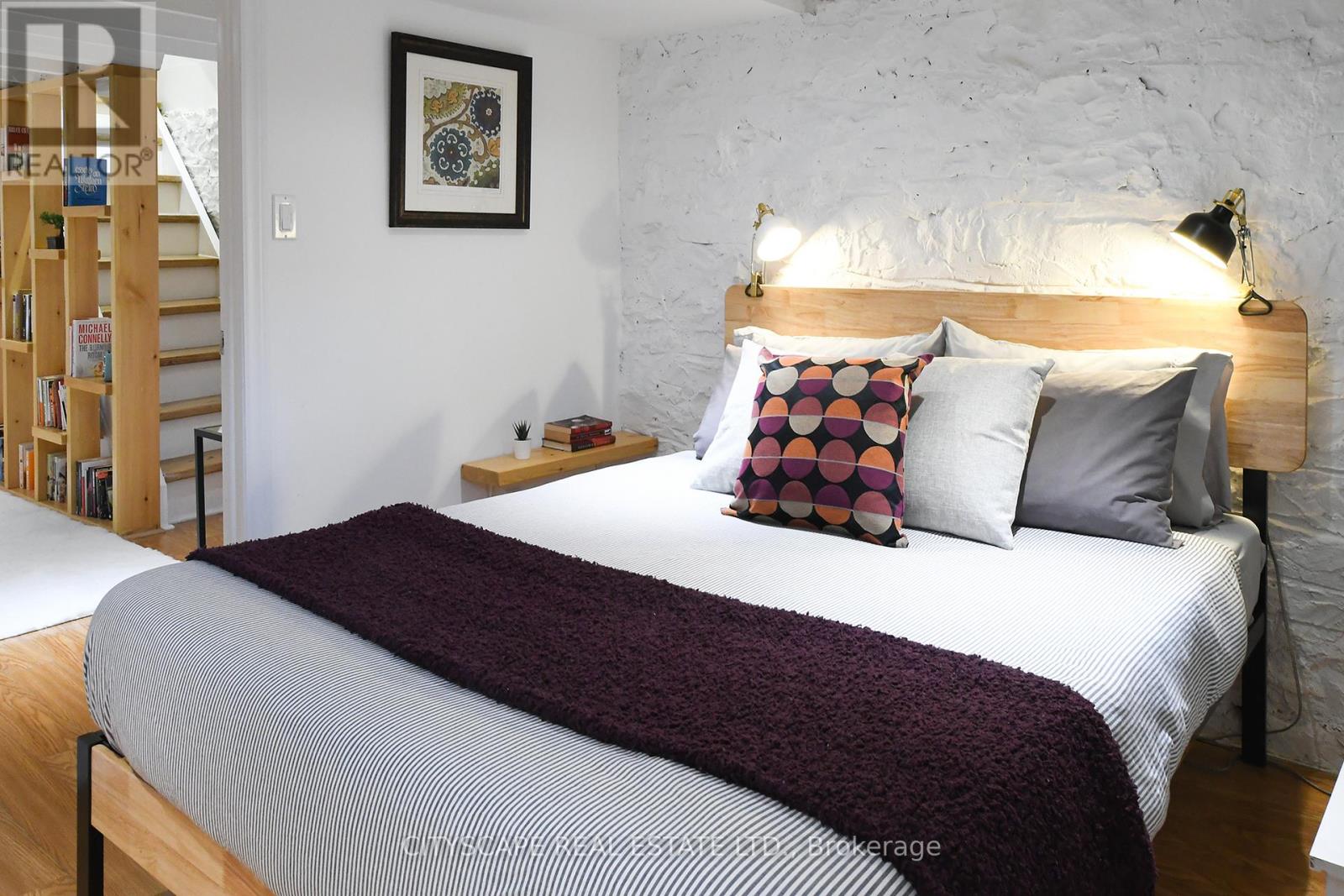 Back Apt - 5 Federal Street, Toronto, Ontario  M6J 3M3 - Photo 16 - C12498256