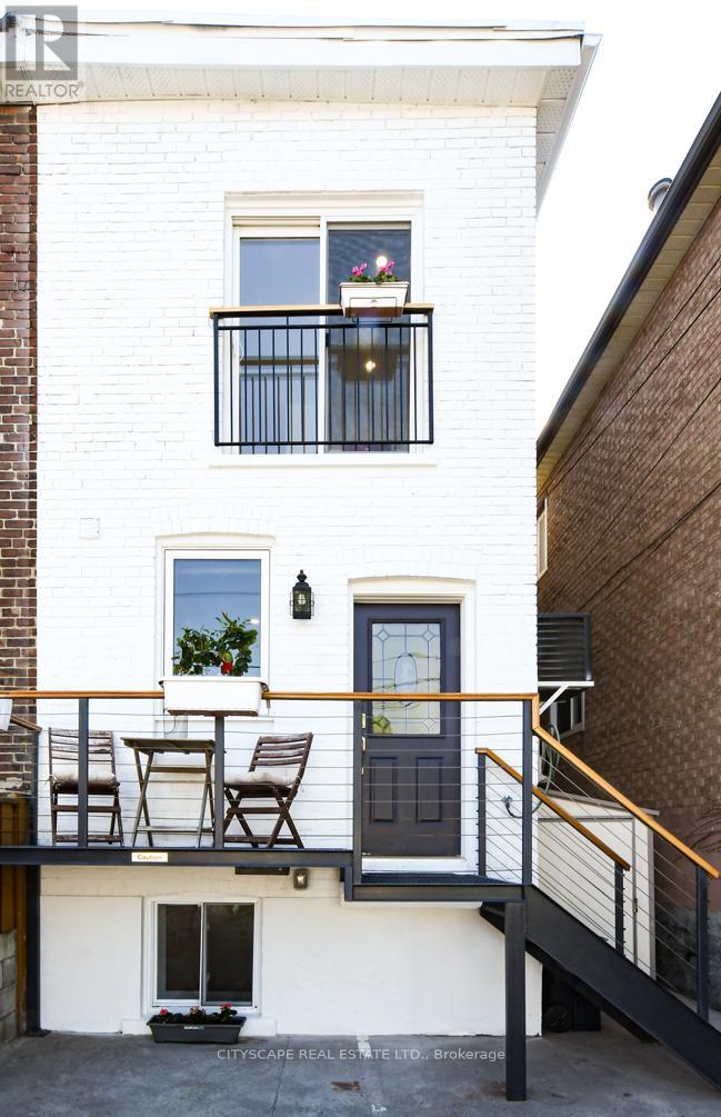 Back Apt - 5 Federal Street, Toronto, Ontario  M6J 3M3 - Photo 17 - C12498256