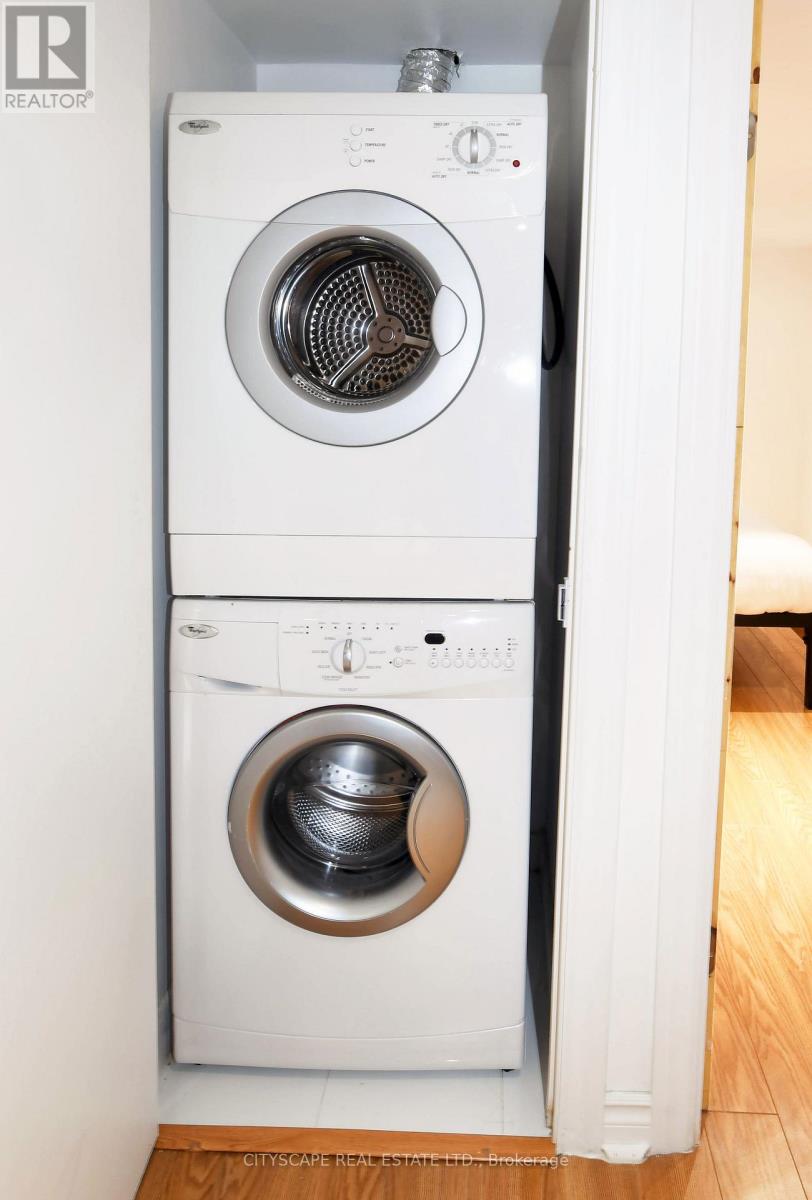 Back Apt - 5 Federal Street, Toronto, Ontario  M6J 3M3 - Photo 19 - C12498256