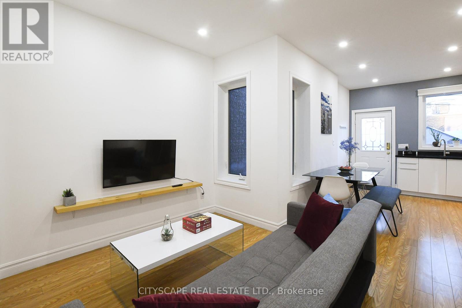 Back Apt - 5 Federal Street, Toronto, Ontario  M6J 3M3 - Photo 6 - C12498256