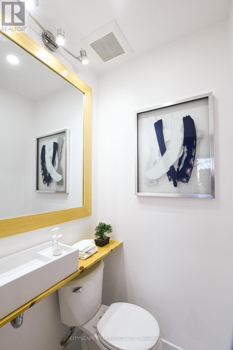 Back Apt - 5 Federal Street, Toronto, Ontario  M6J 3M3 - Photo 7 - C12498256