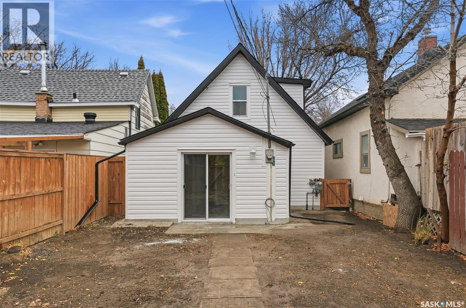 1127 F Avenue N, Saskatoon, Saskatchewan  S7L 1X1 - Photo 20 - SK022110