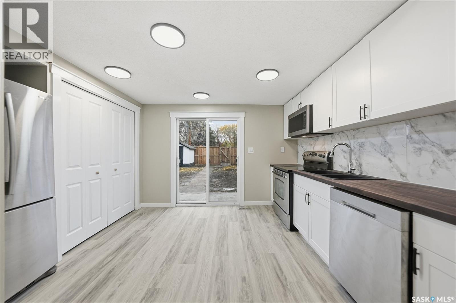 1127 F Avenue N, Saskatoon, Saskatchewan  S7L 1X1 - Photo 8 - SK022110