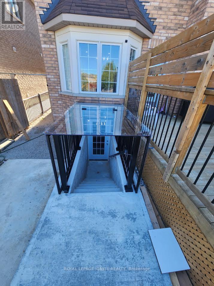 Basement - 1299 Laurier Avenue, Milton, Ontario  L9T 0X3 - Photo 3 - W12498268