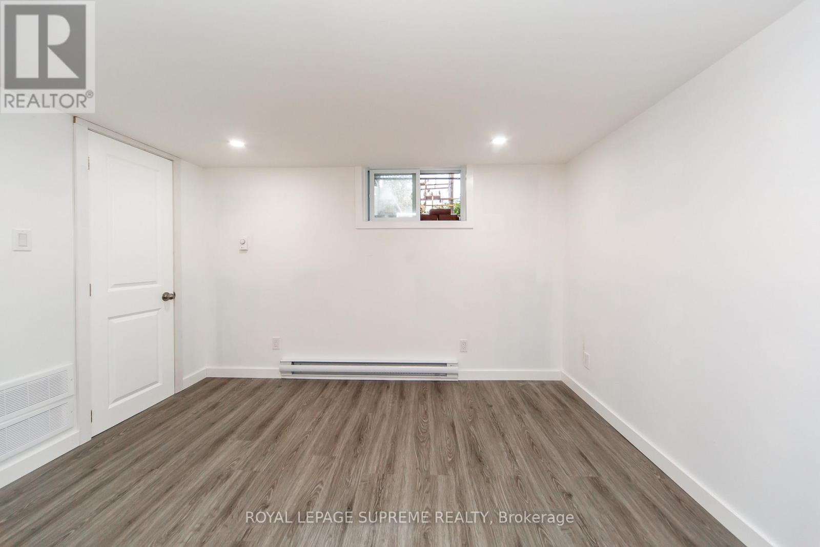 405 Gilbert Avenue, Toronto, Ontario  M6E 4X2 - Photo 31 - W12428895