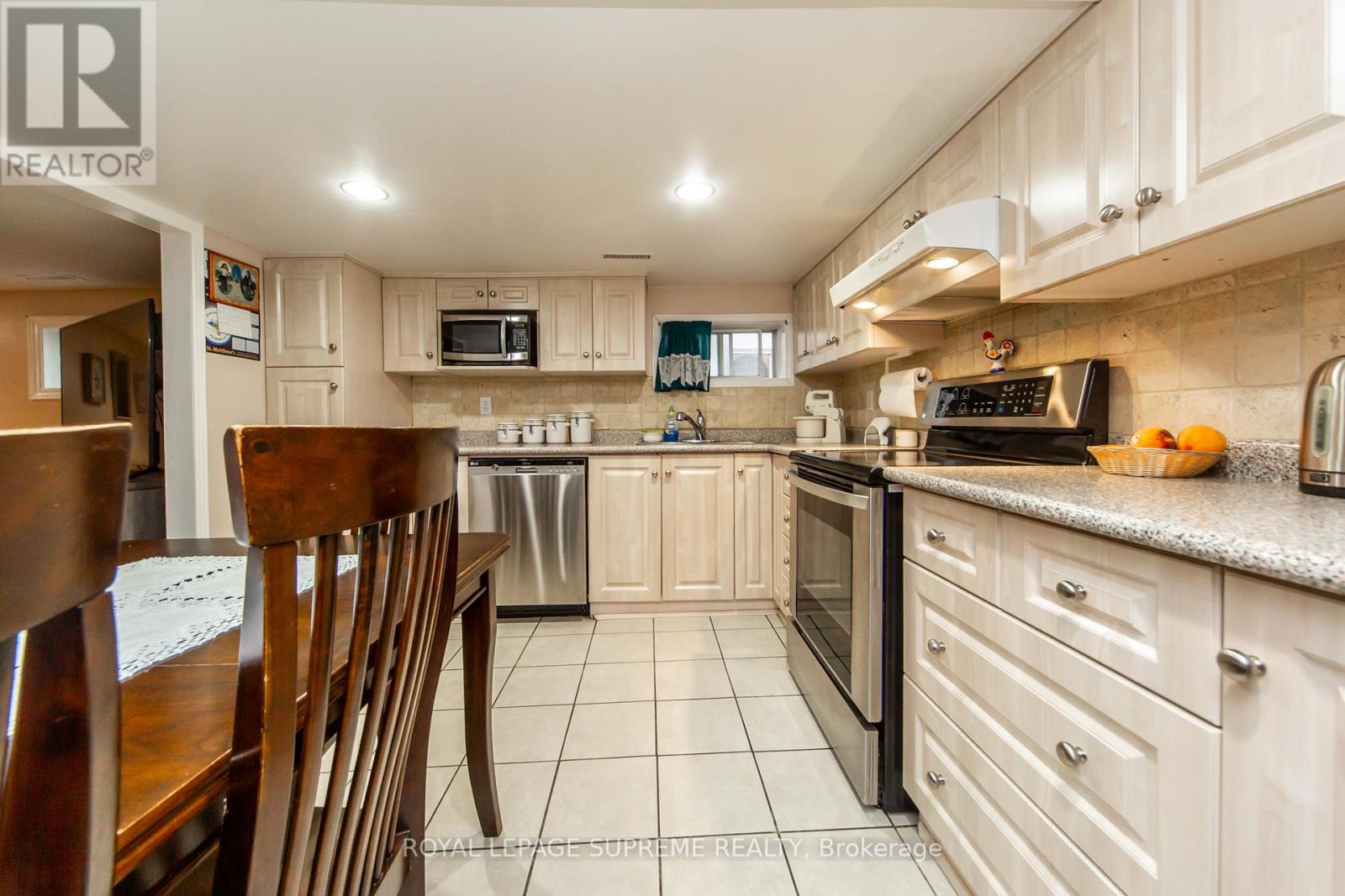 405 Gilbert Avenue, Toronto, Ontario  M6E 4X2 - Photo 27 - W12428895