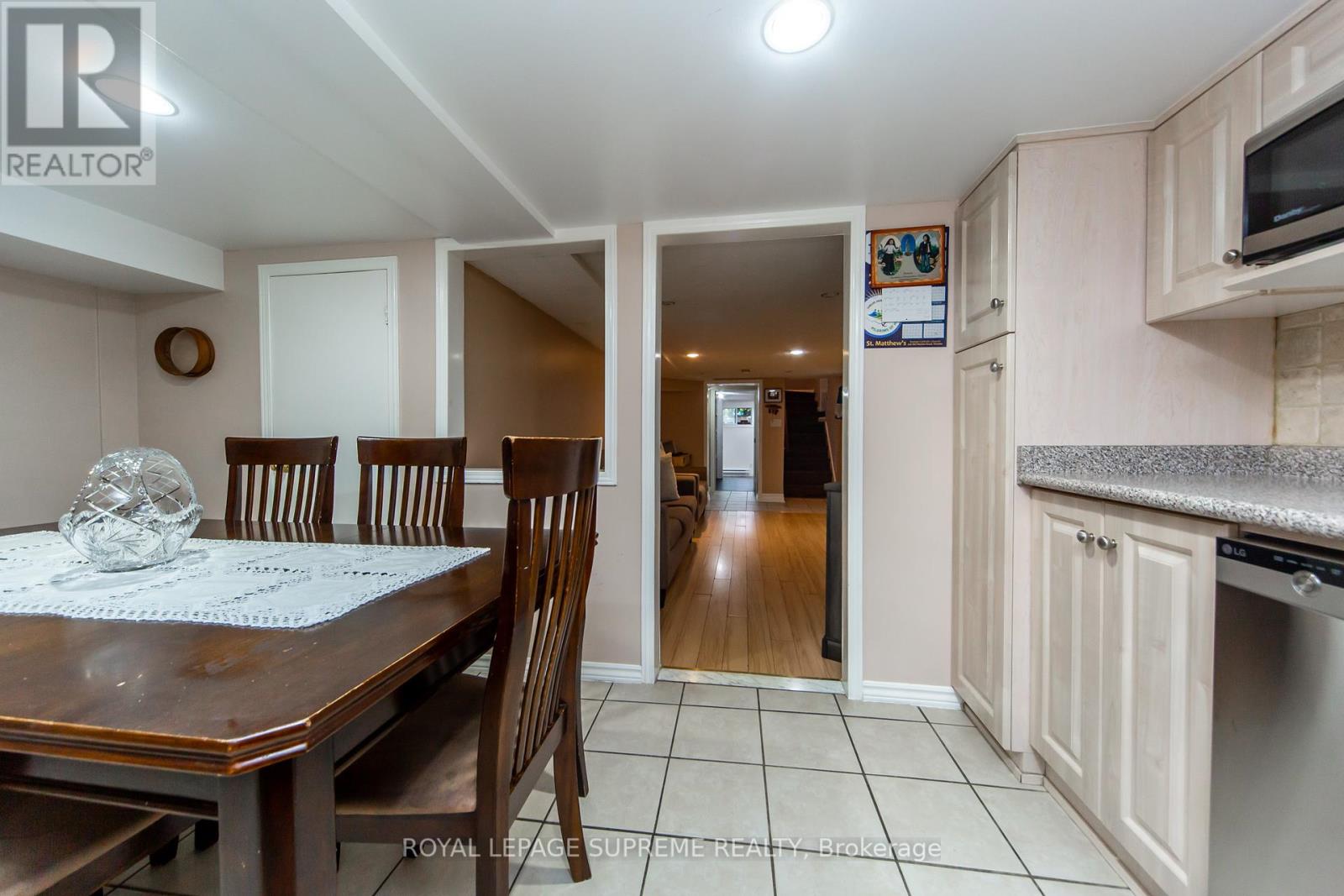 405 Gilbert Avenue, Toronto, Ontario  M6E 4X2 - Photo 28 - W12428895