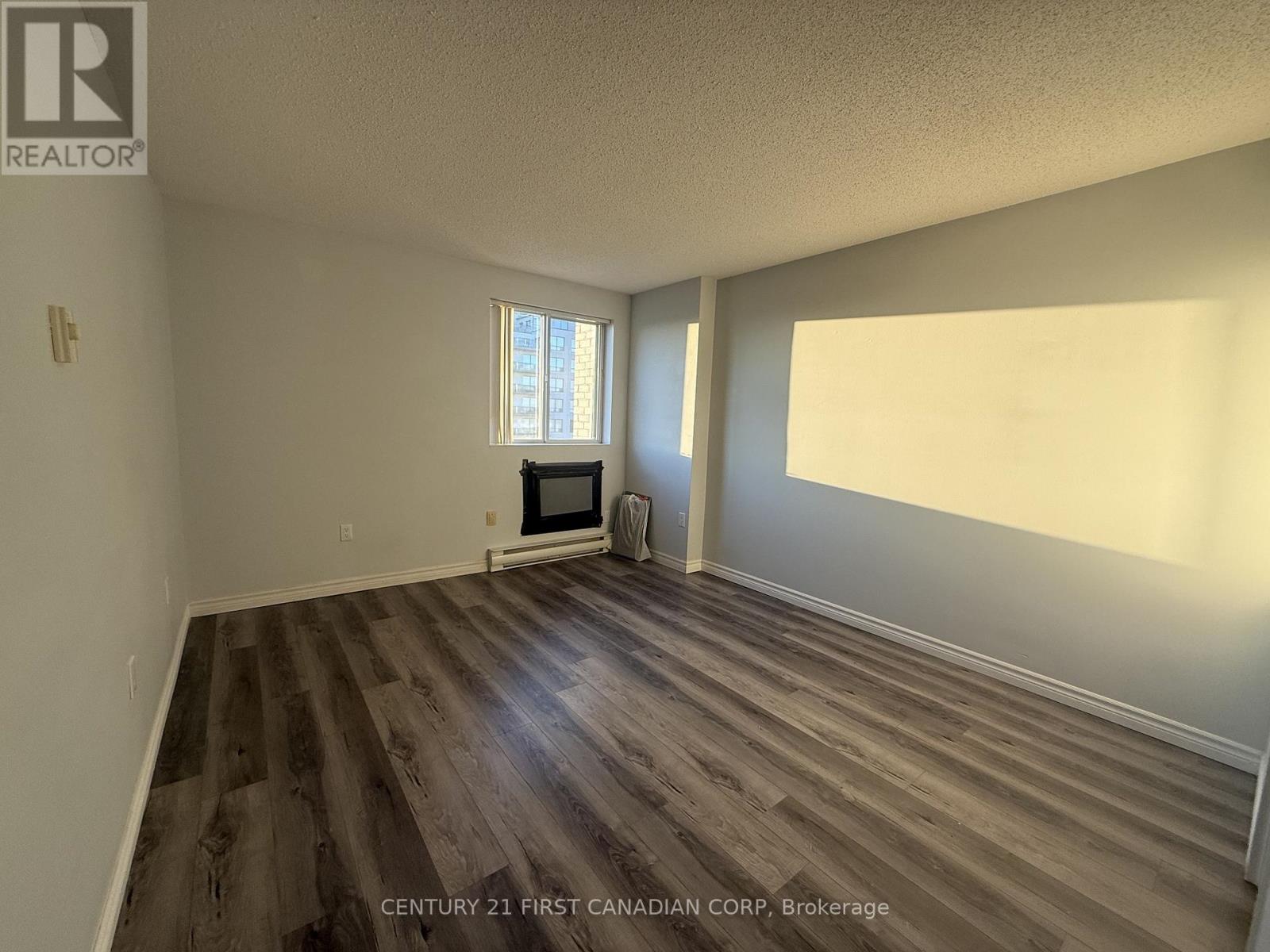 1007 - 333 Commissioners Road W, London South, Ontario  N6J 4X7 - Photo 11 - X12445705