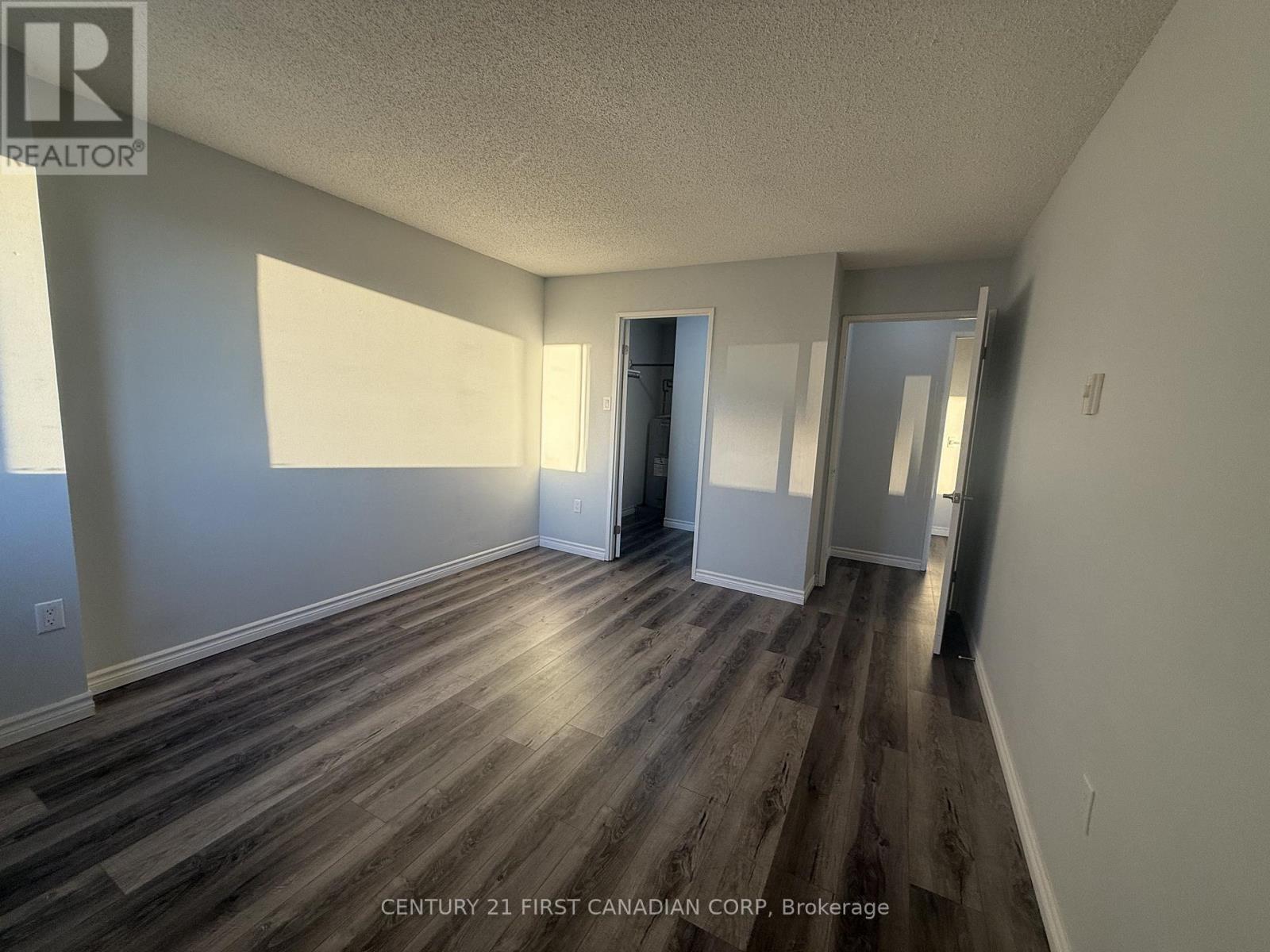 1007 - 333 Commissioners Road W, London South, Ontario  N6J 4X7 - Photo 10 - X12445705