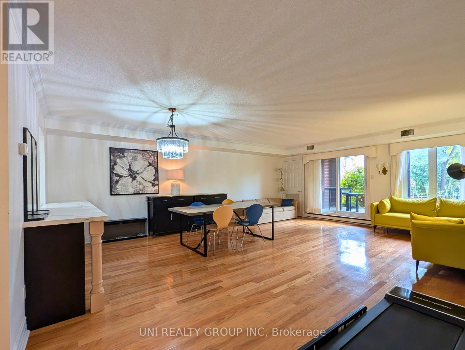 109 - 959 North River Road, Ottawa, Ontario  K1K 3V3 - Photo 8 - X12434046