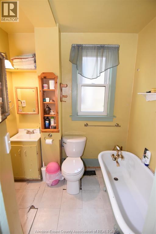 1185 Wigle, Windsor, Ontario  N9C 3M9 - Photo 7 - 25027638