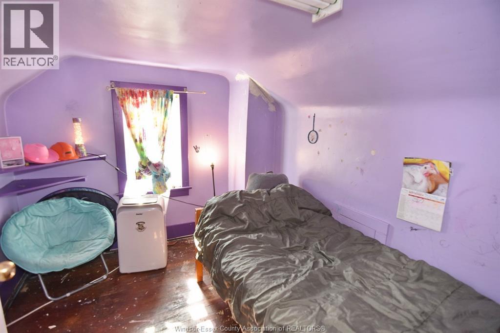 1185 Wigle, Windsor, Ontario  N9C 3M9 - Photo 10 - 25027638