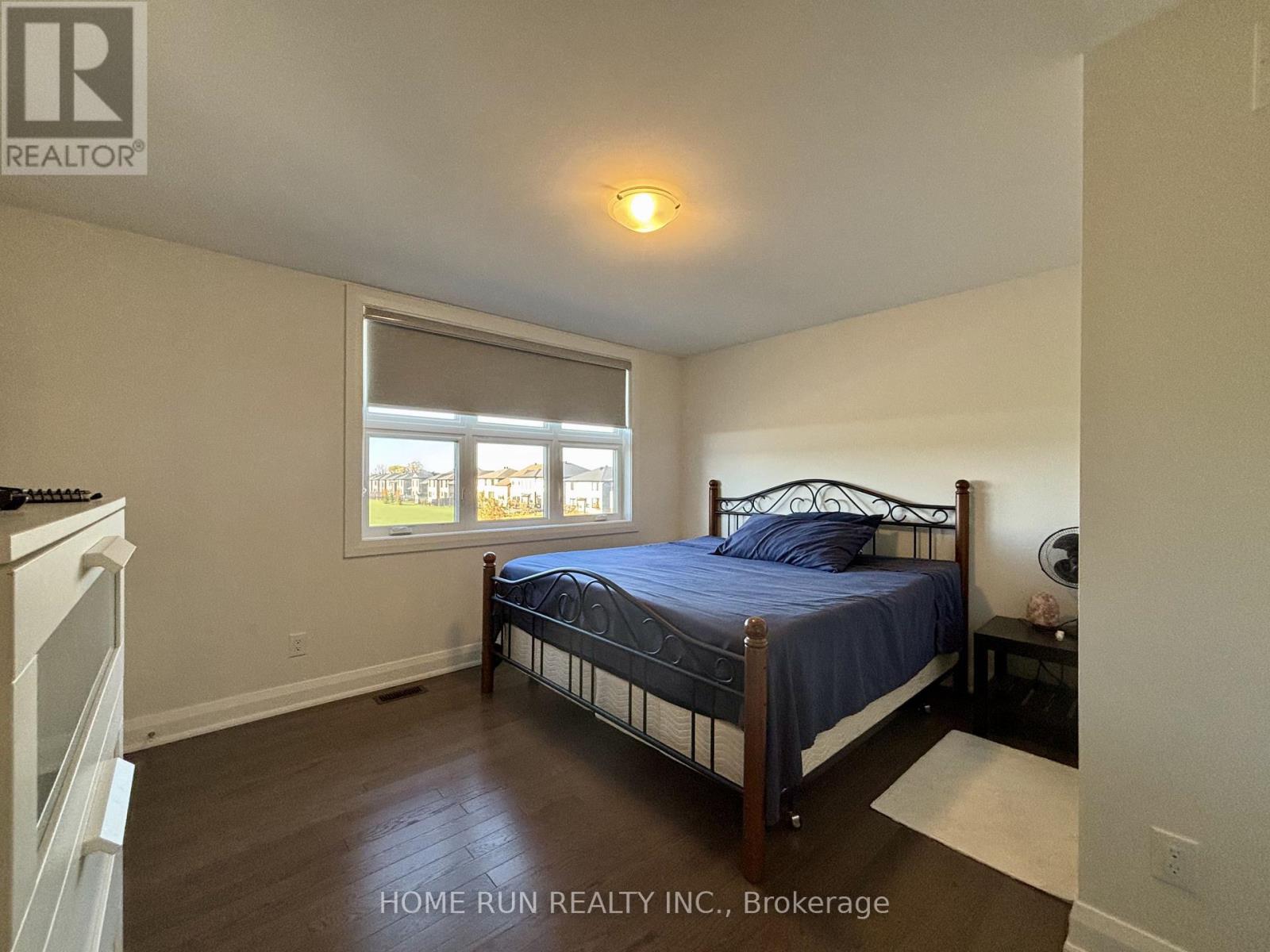 561 Honeylocust Avenue, Ottawa, Ontario  K2V 0L8 - Photo 26 - X12498280