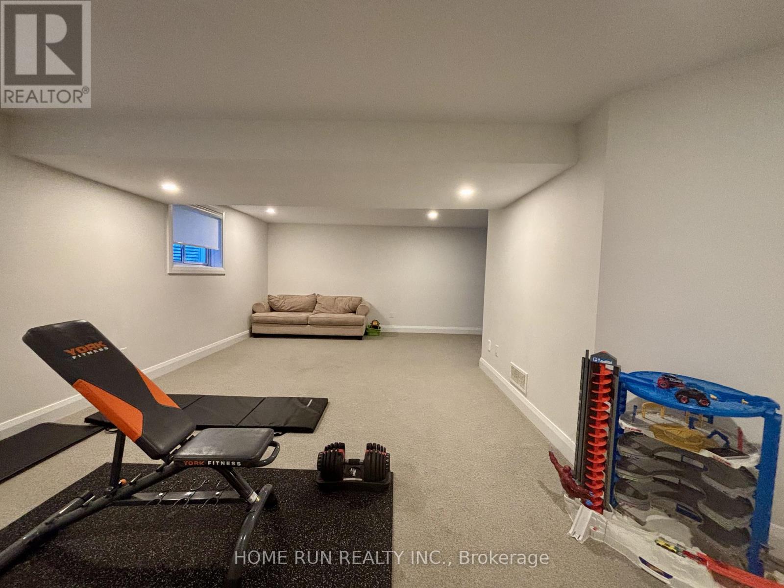 561 Honeylocust Avenue, Ottawa, Ontario  K2V 0L8 - Photo 36 - X12498280